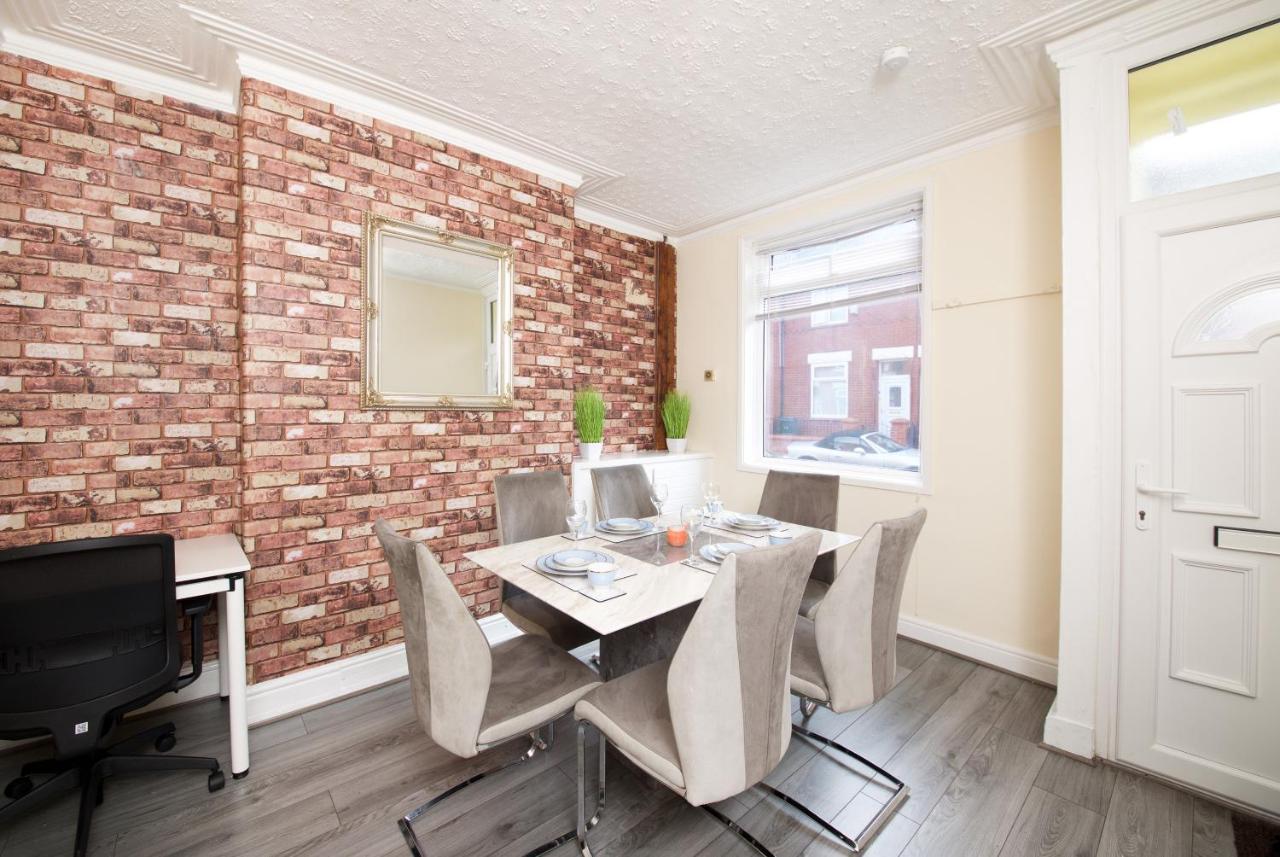 Crystal House 10Min To Manchester City Centre Ideal For Work And Leisure Екстер'єр фото